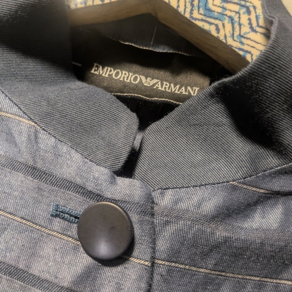 Emporio Armani Navy Striped Buttoned Blazer – Size 46 - Picture 4 of 14